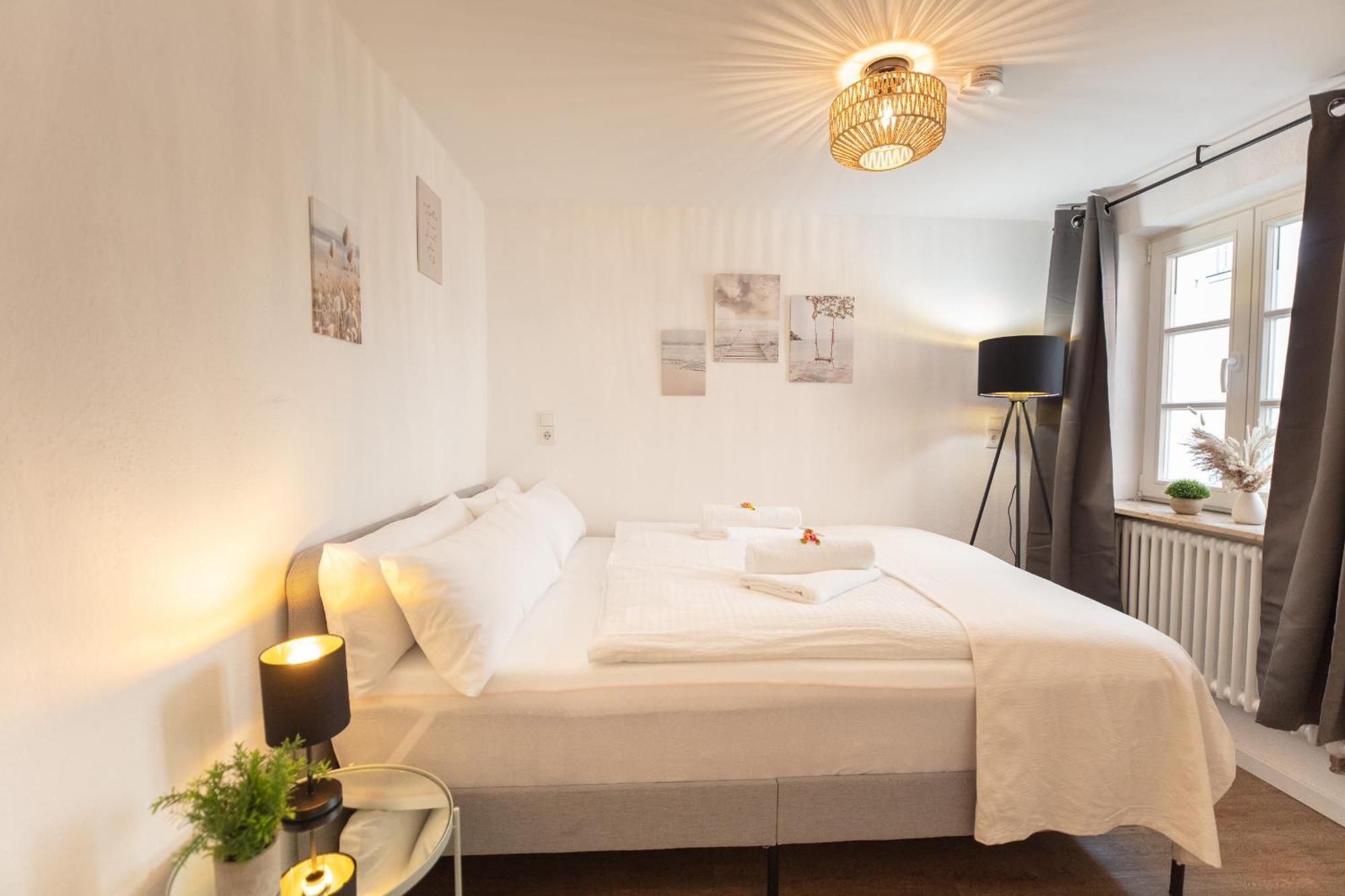 Vollausgestattetes Apartment Im Herzen Bambergs Bagian luar foto